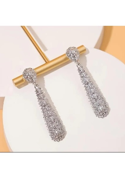 Şık Geometrik Şekil Su Damlası Şeklinde Kabartmalı Gümüş Grisi Metal Bijuteri Küpe modelleri