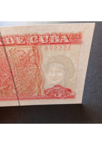 3996368F6B37C5F65E 2005 Küba 3 Pesos Çil Che Guevara Eski Yabancı Kağıt Para fiyatları