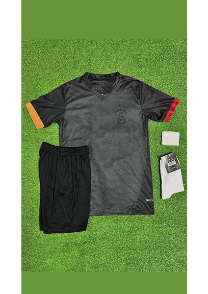 5 Yıldızlı ɢᴀʟᴀᴛᴀꜱᴀʀᴀʏ 24/25 Sezonu Ilkay Gündoğan 20 Special Çocuk Siyah Forması 4 Lü Set modelleri