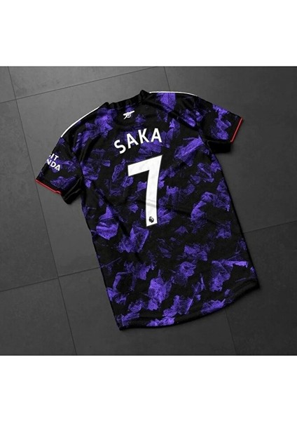 A.r.s.e.n.a.l 2023/24 Yeni Sezon Bukayo Saka Özel Konsept Forması (Mor) modelleri