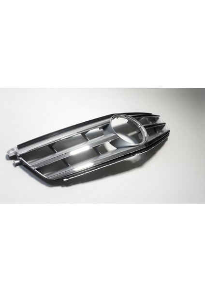 Mercedes C Serisi W204 S204 2008-2014 Ön Panjur Krom Gri fiyatları