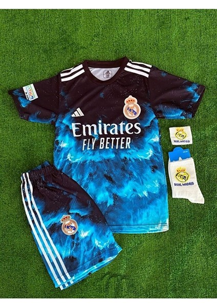 Real Madrid 2025/26 Yeni Sezon Mavi Dalga. Desenli Ronaldo Çocuk Forması 4'lü Set modelleri