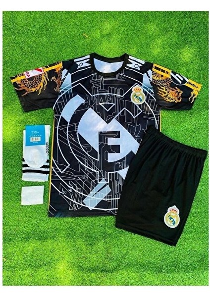 Real Madrid C.ronaldo Cf Desenli Özel Konsept Çocuk Forması Çorap Bileklik Hediyeli (Black/gold) fiyatları