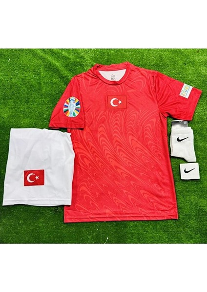 Türkiye 2026 Kerem Aktürkoğlu 7 Çocuk Forması Kırmızı 4 Lü Set fiyatları