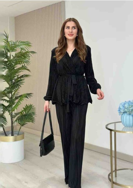 Krovave Pliseli Takım