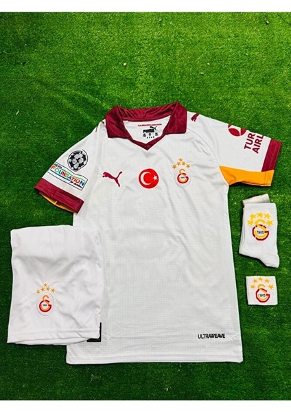 G'.â.l.a.t.â/.s.a.r.â.yy_ 2026 /yunus Akgün// /11/ Deplasman Beyaz Çocuk Forması 4 Lü Set fiyatları