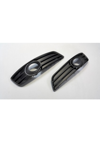 2 x Audi A3 8p 08-12 Makyajlı Kasa Sis Farı Çerçevesi Sol-Sağ fiyatları