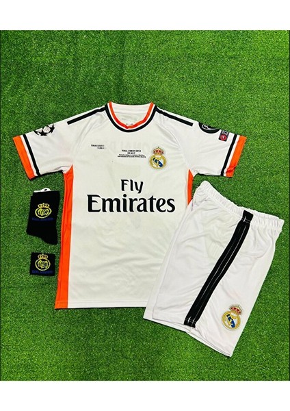 R.e.a.l M.a.d.r.i.d 2014 Lizbon Şampiyonlar Ligi Finali Cristiano Ronaldo Forması 4'lü (Armalı Set) fiyatları
