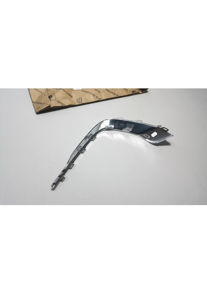 Audi A4 8W B9 2016-2024 S-Line Arka Tampon Nikelajı Sol Oem modelleri