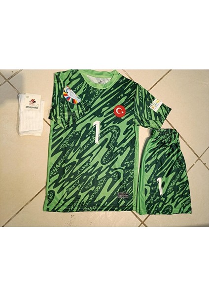 Türkiye Kaleci Mert Günok Yeşil 3 Lü Çocuk Futbol Forma. Şort+Forma+Çorap fiyatları