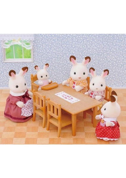 Sylvanian Families Yemek Masası Seti 4506 fiyatları