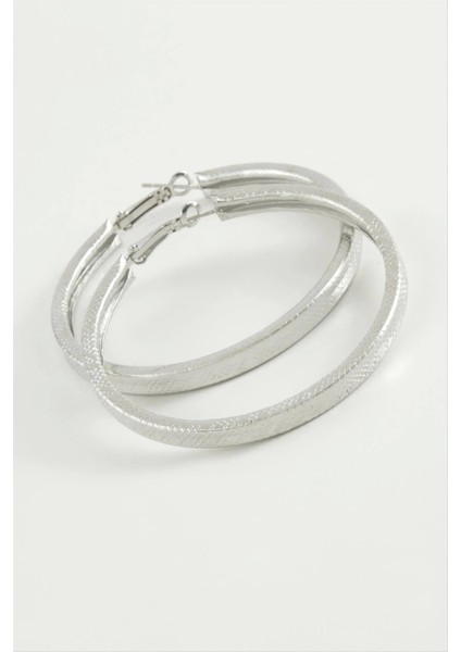 Noktalı Kare Halka Küpe 4 cm