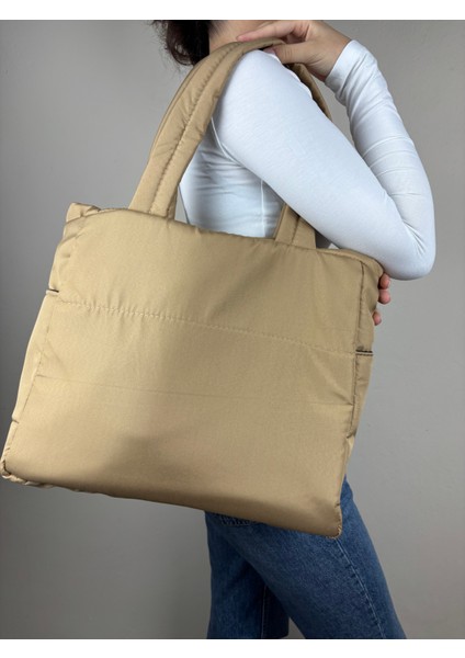 Kadınkumaş Taba Kapitone Dokulu Casual Maxi Boy Omuz Çantası modelleri