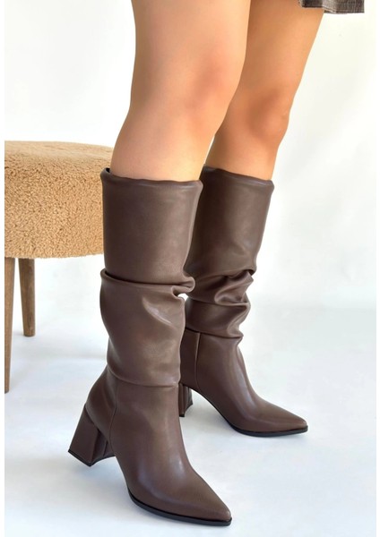 Pitay Kahverengi Cilt Körüklü Topuklu Çizme modelleri