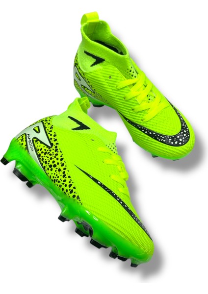 Yeni Model Özel Taban Çocuk Çoraplı Krampon Yeşil Siyah Desenli