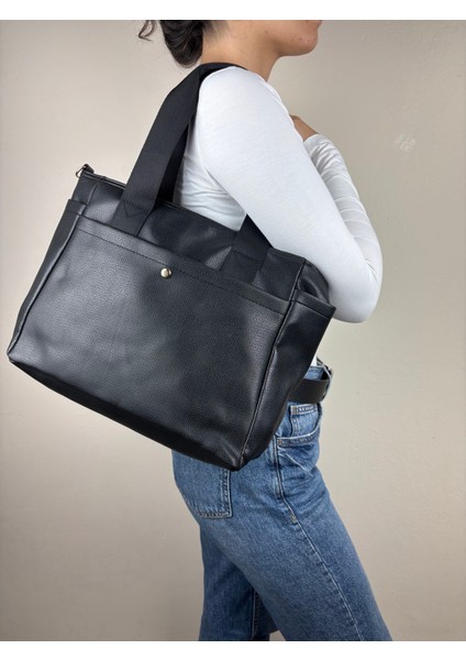 Kadın Suni Deri Siyah Düz Form Klasik Maxi Boy Omuz Çantası