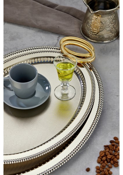 Oval Model Lüx Metal 2’li Sunum Tepsisi – Şık Kulplu Çay Tepsisi, Kahve ve Nişan Sunum Tepsisi Seti (37X28 cm ve 44X33 Cm)