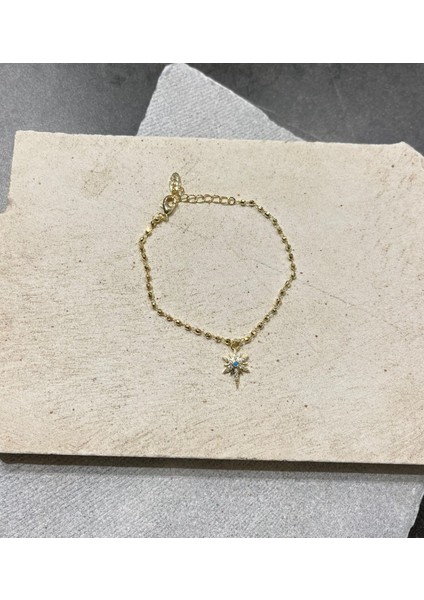 Kuzey Yıldızı Charmlı Bileklik fiyatları