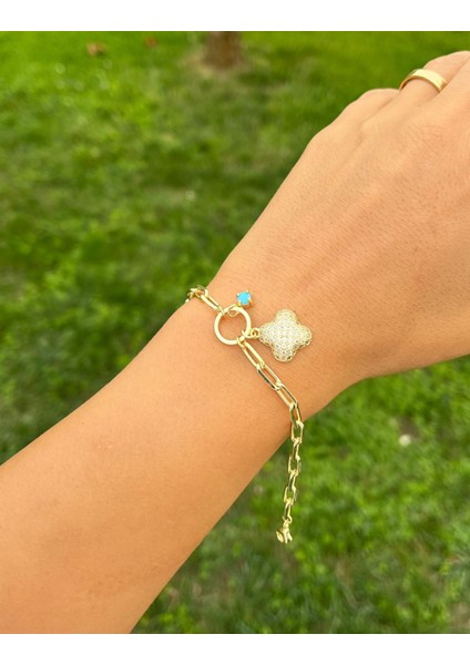 14K Yonca Charmlı Bileklik