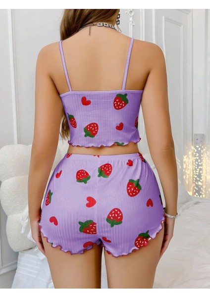 Pamuklu Lila Üstüne Çilek Desen Fitilli Askılı Şortlu Pijama Takımı modelleri