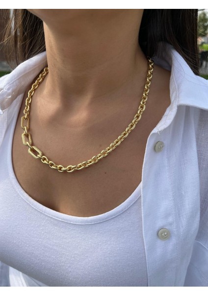 Kalın Zincir Detaylı Kolye fiyatları