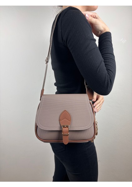 Kadın Kumaş Krem Tokalı Kapaklı Şık Mini Boy El ve Omuz Çantası