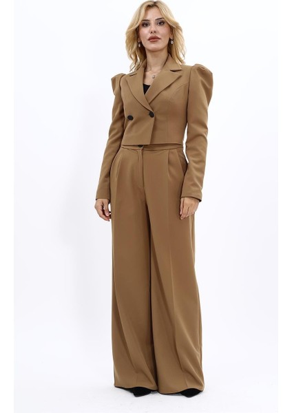 Gömlek Yaka Kısa Ceket & Erkek Yaka Drape Kollu Kısa Ceket-Camel indirimleri