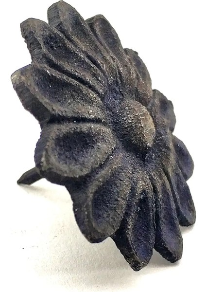 Buğz Antika Tarz Dekoratif Pirinç Papatya Kabara - 42 Mm, Oksit