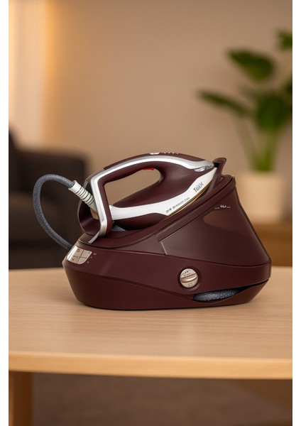 8.3 Bar Ultra Basınçlı Buhar Kazanlı Ütü, 680 Gr/dk, Sıfır Yanık Garantili - Güçlü Performanslı, Damlama ve Kireç Önleme Sistemli + Tiftik Toplayıcı