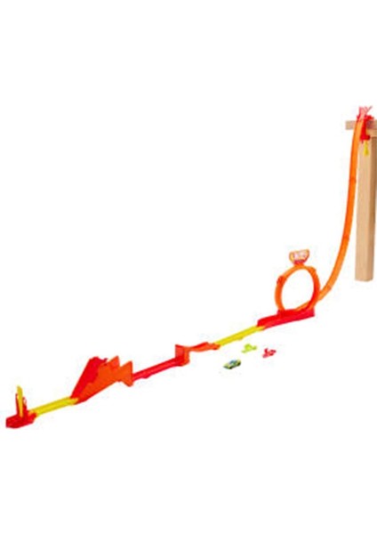 JCX69 Hot Wheels Hot Ones Süper Zıplayış Pistini fiyatları