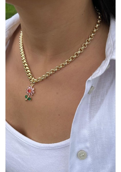 Çiçek Charmlı Kolye