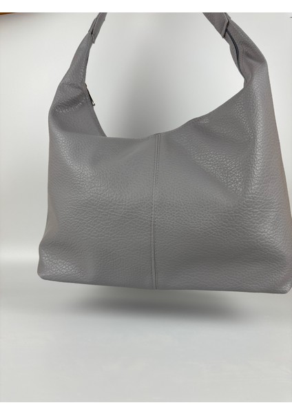 Kadın Suni Deri Bej Kapitone Dokulu Maxi Boy Omuz Çantası