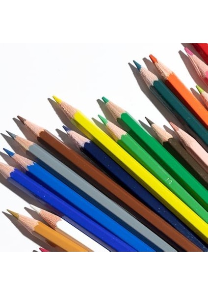 Karton Kutu, 24 Renk, Yumuşak ve Canlı Renkler, Açılır, Kırılmaya Dayanıklı Uçlar, Uç Kırılmasına Karşı Dayanıklılığı Artıran Özel Yapıştırma Sistemi modelleri