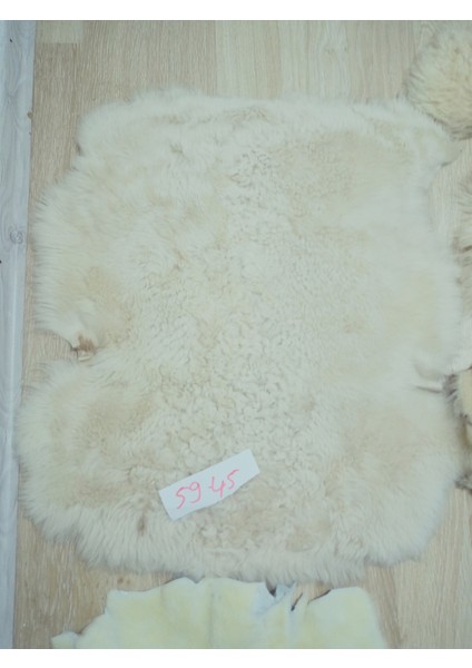 Hakiki Doğal Koyun Kuzu Postu Paspas Dekoratif