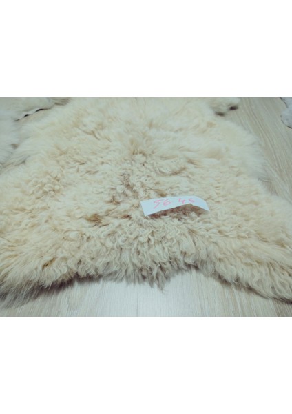 Hakiki Doğal Koyun Kuzu Postu Paspas Dekoratif