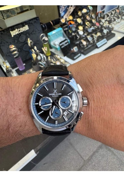 SNL13809.1 Aktif Fonksiyonlu, 3 Atm Su Geçirmez, Deri Kordonlu Erkek Kol Saati modelleri