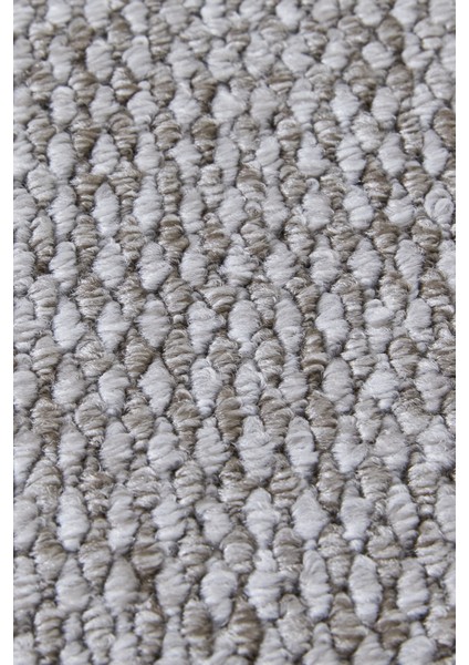 Crystal Gri Tonlarda Renk Efektli Kaymaz Taban Silinebilir Bukleli Halı