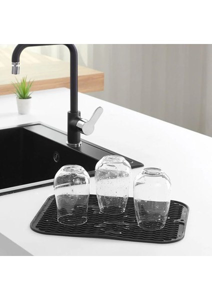 Wawe GP-143 Çok Amaçlı Kaymaz Mat – Pratik, Esnek ve Dayanıklı Yüzey Koruyucu