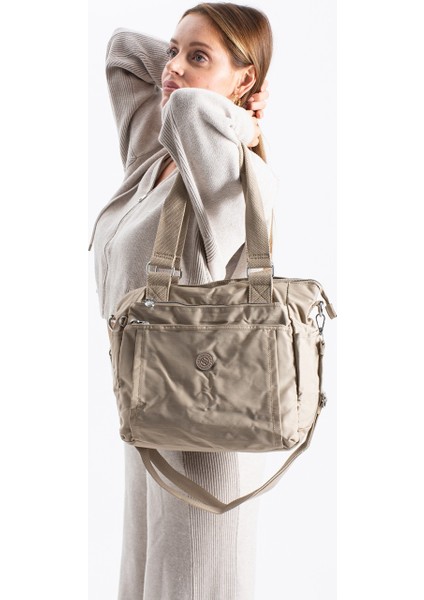 Kadın 4 Bölmeli Suya Dayanıklı Saten Kumaş Çapraz ve Omuz Askılı Çanta 7002 modelleri