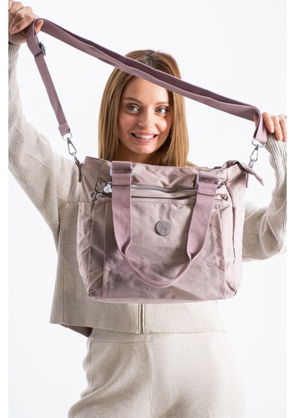 Kadın 4 Bölmeli Suya Dayanıklı Saten Kumaş Çapraz ve Omuz Askılı Çanta 7002 fırsatları