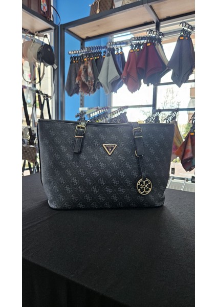 Siyah Bayan El Çantası