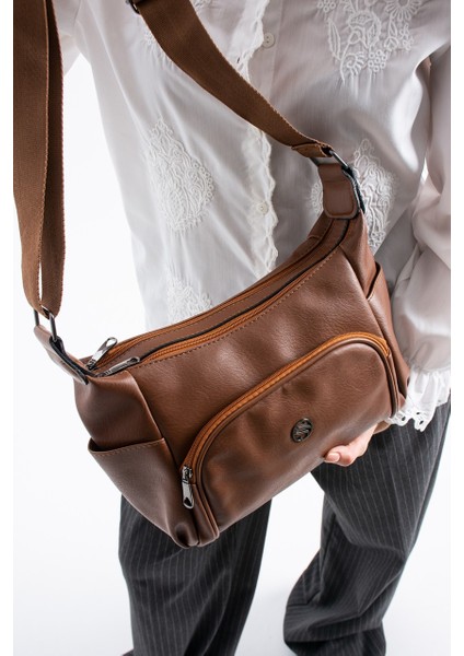 Kadın Ayarlanabilir Çapraz Askılı Çok Gözlü Suni Deri Omuz Çantası 1434 indirimleri