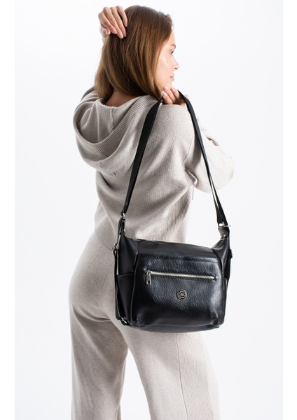 Kadın 4 Bölmeli Suni Yumuşak Deri Omuz ve Sırt Çantası 1436 fiyatları