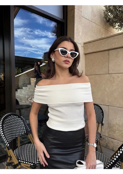 Madonna Yaka Sıfır Kol Bluz modelleri