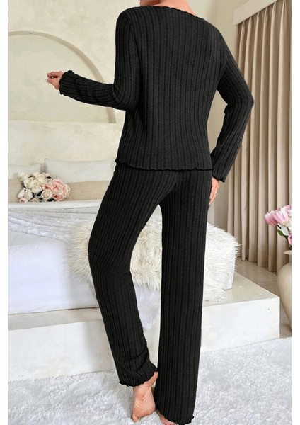 Kadın Siyah Uzun Kollu Fiyonklu Yuvarlak Yaka Mevsimlik Pijama Takımı fırsatları