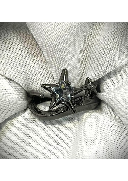 Trend Taşlı Yüzük