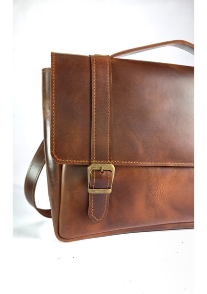 Coral Postacı Çantası fırsatları