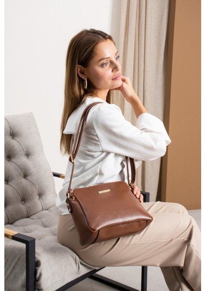 3 Bölmeli Ayarlanabilir Askılı Çapraz Çanta 1437