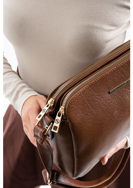 3 Bölmeli Ayarlanabilir Askılı Çapraz Çanta 1437