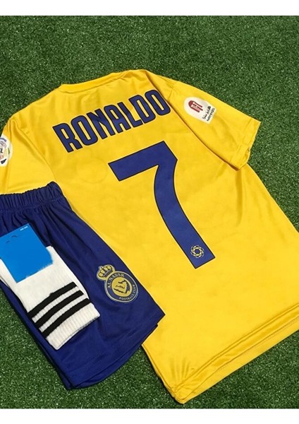 Al Nassr Fc 2023/24 Yeni Sezon Cristiano Ronaldo Çocuk Forması Şort Çorap 3'lü Set